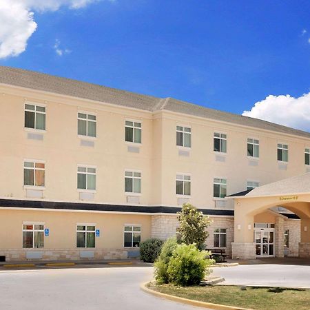Super 8 By Wyndham Odessa Tx Hotel Kültér fotó